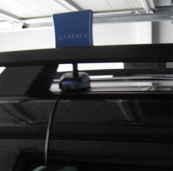 File:Antenni instalatsioon auto katuselex.jpg