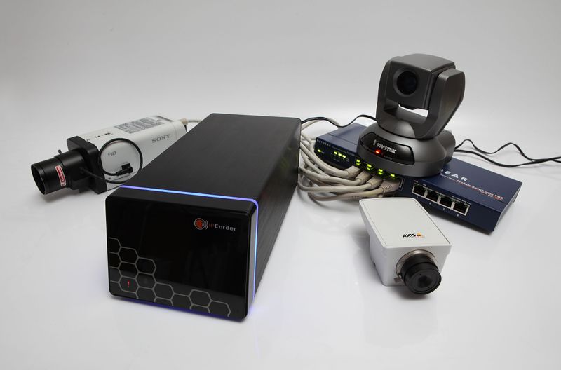 File:IPCorder NVR with cameras.jpg